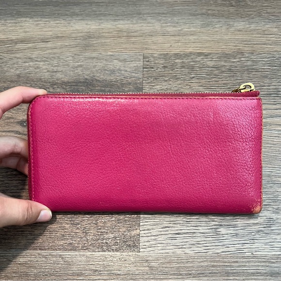 Miu Miu Madras long zip-around wallet in peonia pink goatskin leather barbiecore - Picture 4 of 13